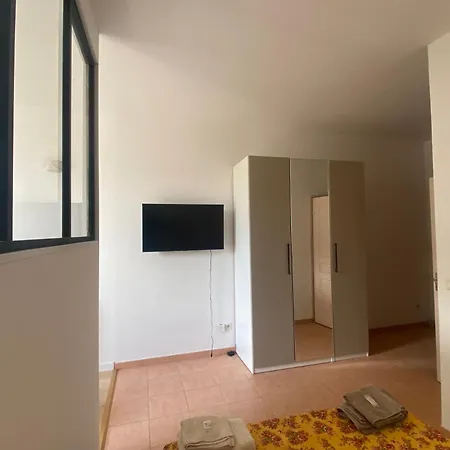 Joli En Centre-ville Corte (Corsica)